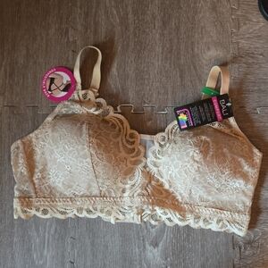 Bali Comfort Flex Fit  Cream Lace Bra Size L New Wireless
